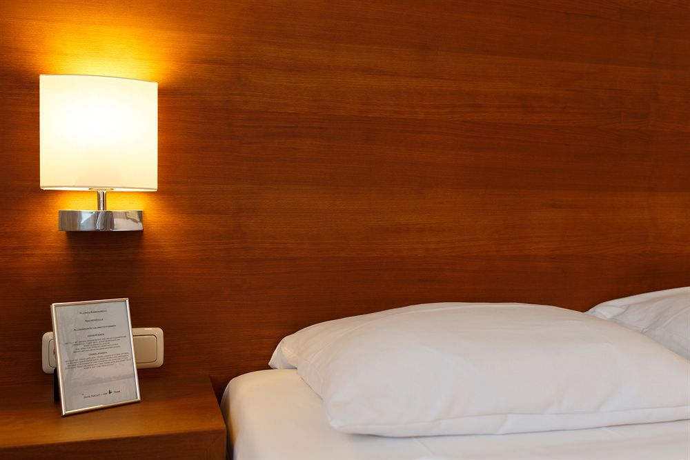 Seehotel Ketsch Schwetzingen Ngoại thất bức ảnh